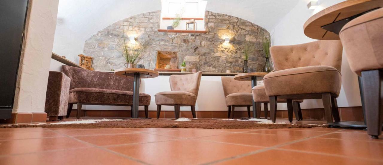 Gaestehaus Moenchshof Sommerhausen Bagian luar foto