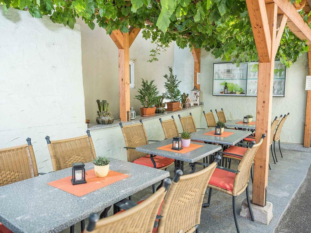 Gaestehaus Moenchshof Sommerhausen Bagian luar foto